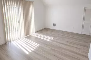 3833 M L King Jr Way, Oakland, CA 94609 - Photo 29