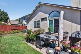 930 Bartlett Pl, Windsor, CA 95492 - Photo 7