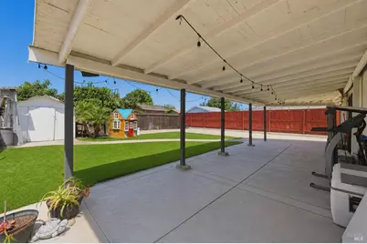 35 Canal Drive, Bay Point, CA 94565 - Photo 9