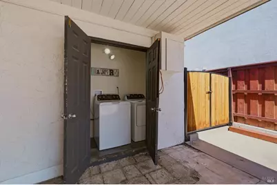35 Canal Drive, Bay Point, CA 94565 - Photo 33