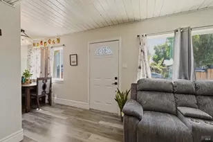 35 Canal Dr, Bay Point, CA 94565 - Photo 11