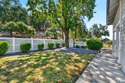 5300 Old River Road, Ukiah, CA 95482 - Photo 33