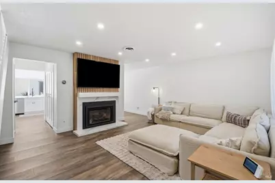 5234 El Mercado Parkway, Santa Rosa, CA 95403 - Photo 5