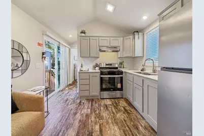 101 Colgan Avenue #3, Santa Rosa, CA 95404 - Photo 5