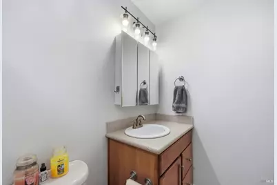 225 Burt Street #9, Santa Rosa, CA 95407 - Photo 25