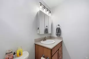 225 Burt St, Santa Rosa, CA 95407 - Photo 25
