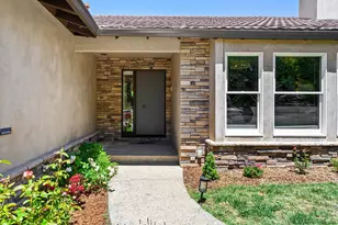 8 Harding Dr, Novato, CA 94947 - Photo 3