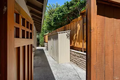 8 Harding Drive, Novato, CA 94947 - Photo 35