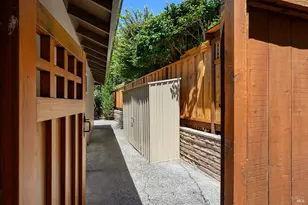 8 Harding Dr, Novato, CA 94947 - Photo 35