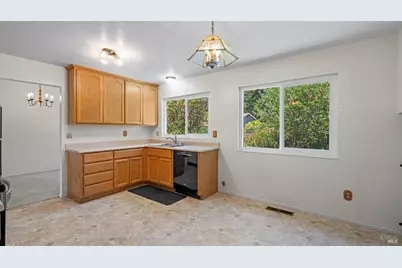 2347 Maria Luz Court, Santa Rosa, CA 95401 - Photo 11