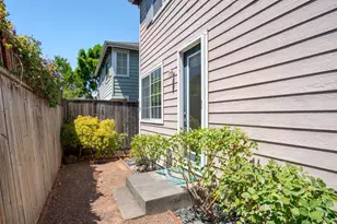 1013 Warren Dr, Petaluma, CA 94952 - Photo 47