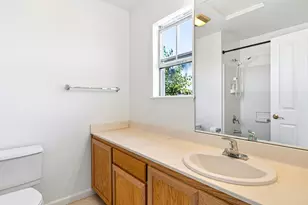 1013 Warren Dr, Petaluma, CA 94952 - Photo 35
