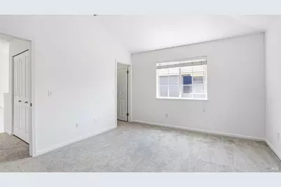 1013 Warren Drive, Petaluma, CA 94952 - Photo 25