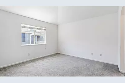 1013 Warren Drive, Petaluma, CA 94952 - Photo 21