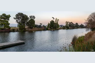 1013 Warren Drive, Petaluma, CA 94952 - Photo 29