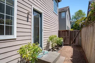 1013 Warren Dr, Petaluma, CA 94952 - Photo 45