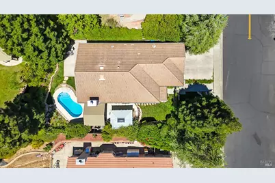 1056 Woodcrest Court, Vacaville, CA 95688 - Photo 67