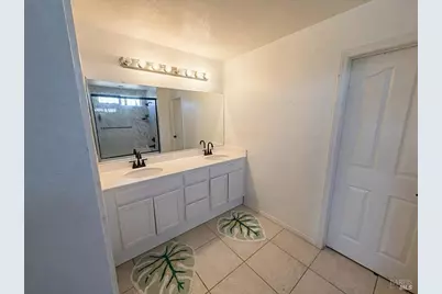 29286 Barite Circle, Menifee, CA 92584 - Photo 11