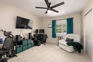 927 Arbor Oaks Dr, Vacaville, CA 95687 - Photo 17