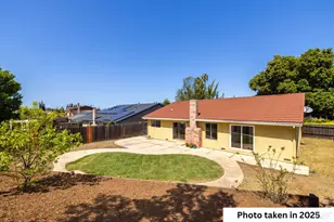 244 Pepperwood St, Hercules, CA 94547 - Photo 3