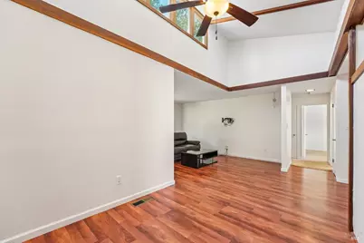 6644 Greenmeadow Drive, Santa Rosa, CA 95409 - Photo 19