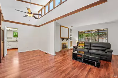 6644 Greenmeadow Drive, Santa Rosa, CA 95409 - Photo 11