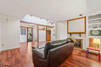 6644 Greenmeadow Drive, Santa Rosa, CA 95409 - Photo 15