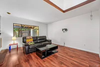 6644 Greenmeadow Drive, Santa Rosa, CA 95409 - Photo 13