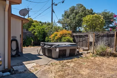 8461 Uva Drive, Redwood Valley, CA 95470 - Photo 17
