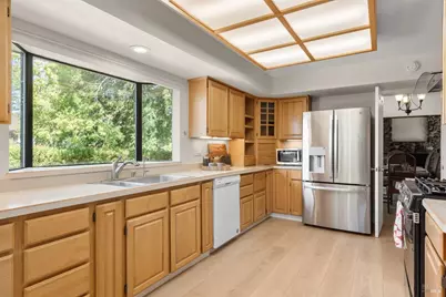 500 Los Arboles Way, Santa Rosa, CA 95403 - Photo 11