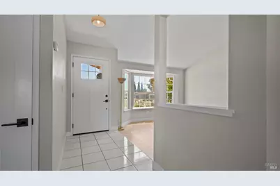 5033 Brittany Drive, Fairfield, CA 94534 - Photo 3