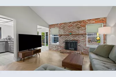 5033 Brittany Drive, Fairfield, CA 94534 - Photo 9