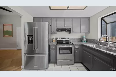 5033 Brittany Drive, Fairfield, CA 94534 - Photo 15