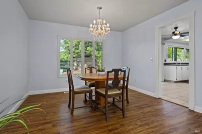4404 Hollingsworth Circle, Rohnert Park, CA 94928 - Photo 11