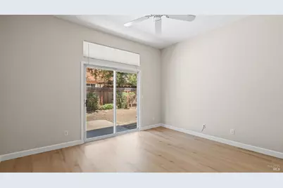 355 Sun Valley Way, Vacaville, CA 95688 - Photo 21