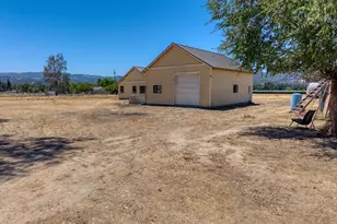 10341 East Side Potter Vallley Rd, Potter Valley, CA 94469 - Photo 13