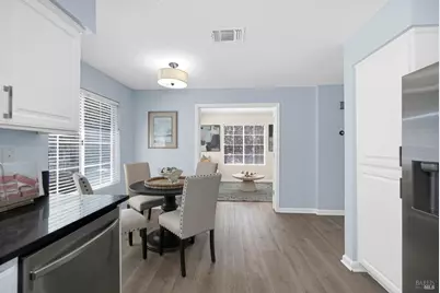 480 E E Street, Benicia, CA 94510 - Photo 17