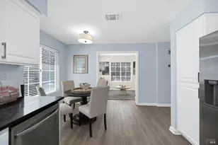480 E E St, Benicia, CA 94510 - Photo 17