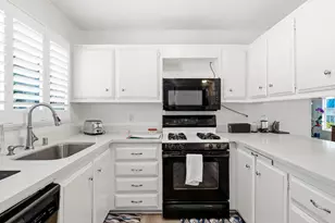 48 Shadyleaf Ct, Santa Rosa, CA 95409 - Photo 15