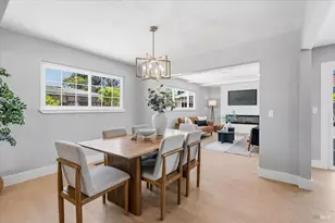 34 Devonshire Dr, Novato, CA 94947 - Photo 9