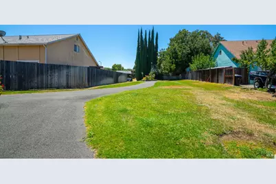 2255 Carver Place, Fairfield, CA 94533 - Photo 35