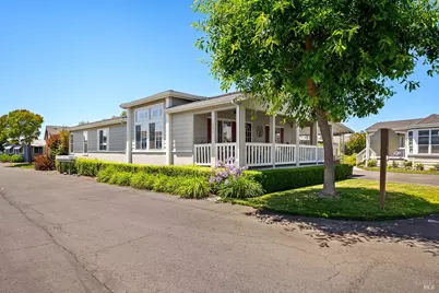 131 Oakwood Drive, Petaluma, CA 94954 - Photo 3
