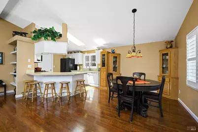 131 Oakwood Drive, Petaluma, CA 94954 - Photo 9