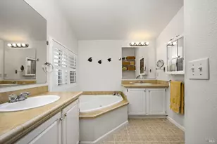 131 Oakwood Dr, Petaluma, CA 94954 - Photo 25