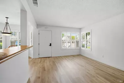 46 Wharf Circle, San Rafael, CA 94903 - Photo 9