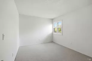 46 Wharf Cir, San Rafael, CA 94903 - Photo 11