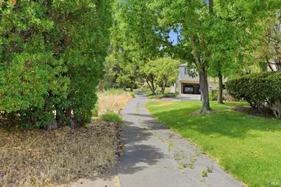 46 Wharf Circle, San Rafael, CA 94903 - Photo 15