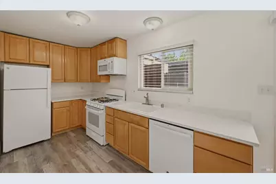 3409 Willis Drive, Napa, CA 94558 - Photo 11
