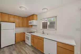 3409 Willis Dr, Napa, CA 94558 - Photo 11