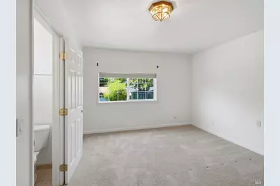 8460 Lancaster Drive, Rohnert Park, CA 94928 - Photo 23